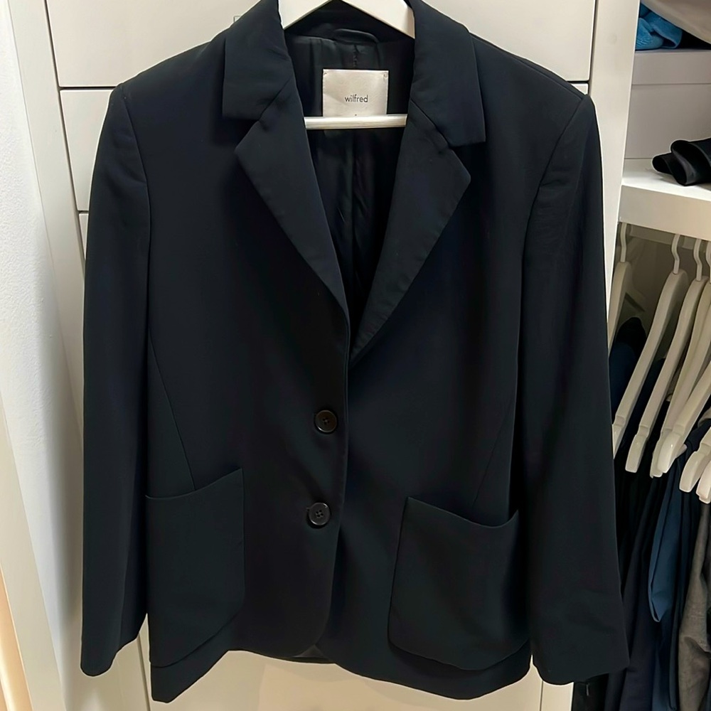Aritzia Wilfred Blazer